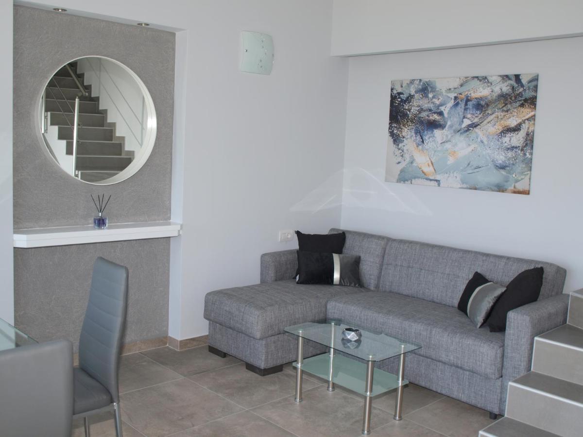Attic Apartments Agia Anna  Exterior foto